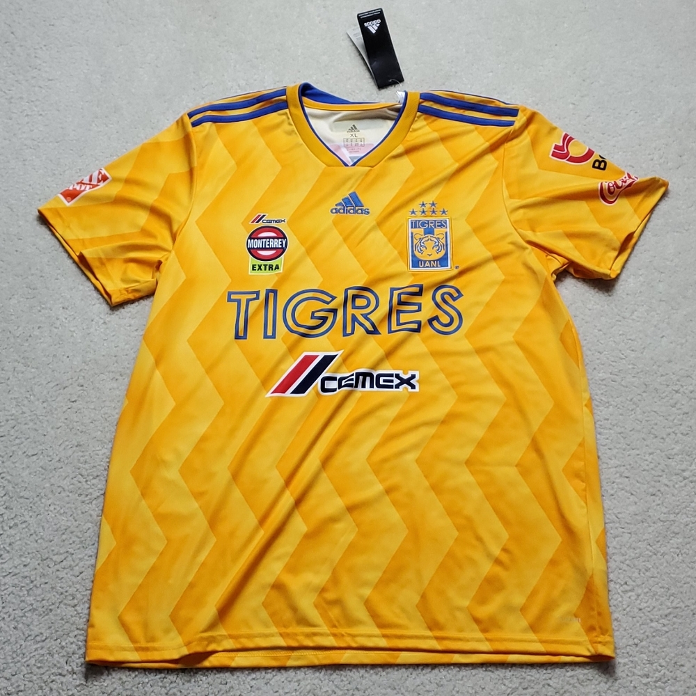 XL TIGRES HOME JERSEY BRAND NEW WITH TAGS 6 STARS